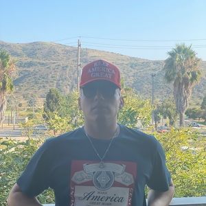 Meet your Posher, Luis